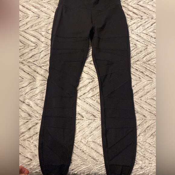 Lululeon Wunder Under Legging - Picture 2 of 7